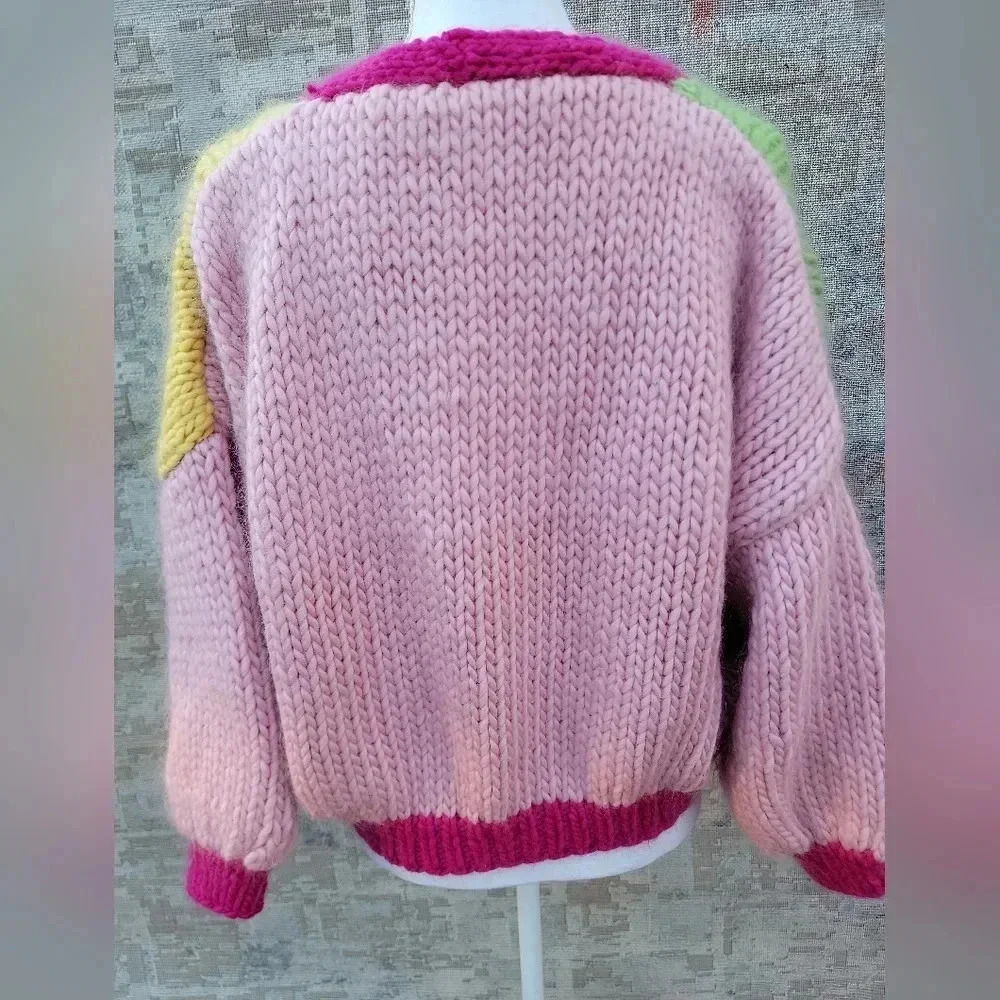 Knit sweater - Picture 4 of 11